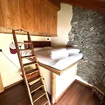 Maison Rosset Agriturismo, Camere, E In Valle D'aosta Pensjonat