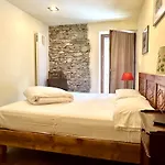 Maison Rosset Agriturismo, Camere, E In Valle D'aosta