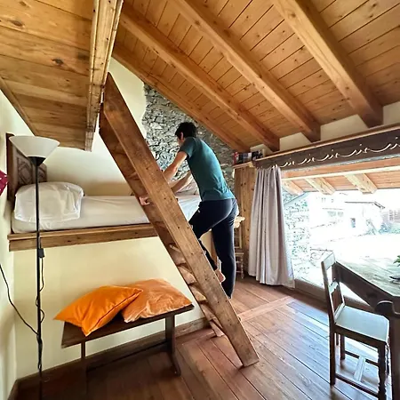 Penzion Maison Rosset Agriturismo, Camere, E In Valle D'aosta *