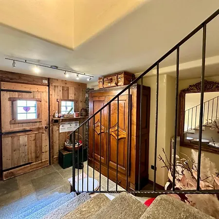 Maison Rosset Agriturismo, Camere, E In Valle D'aosta Nus