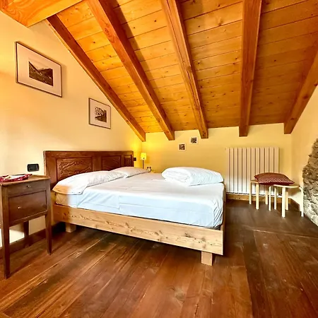 Maison Rosset Agriturismo, Camere, E In Valle D'aosta *